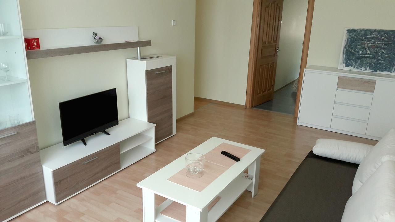 Grazinos Apartamentai Apartment Panevezys Ngoại thất bức ảnh